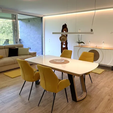 Residenza Buca 10 By Fewotessin Apartment Losone