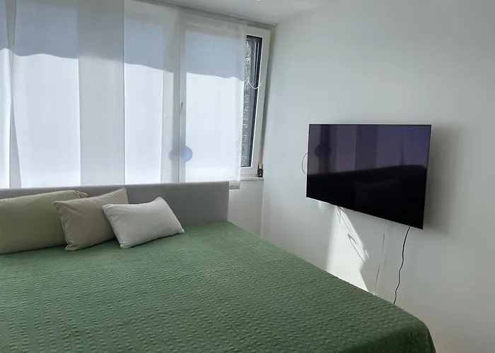 Apartament Residenza Buca 10 By Fewotessin Losone